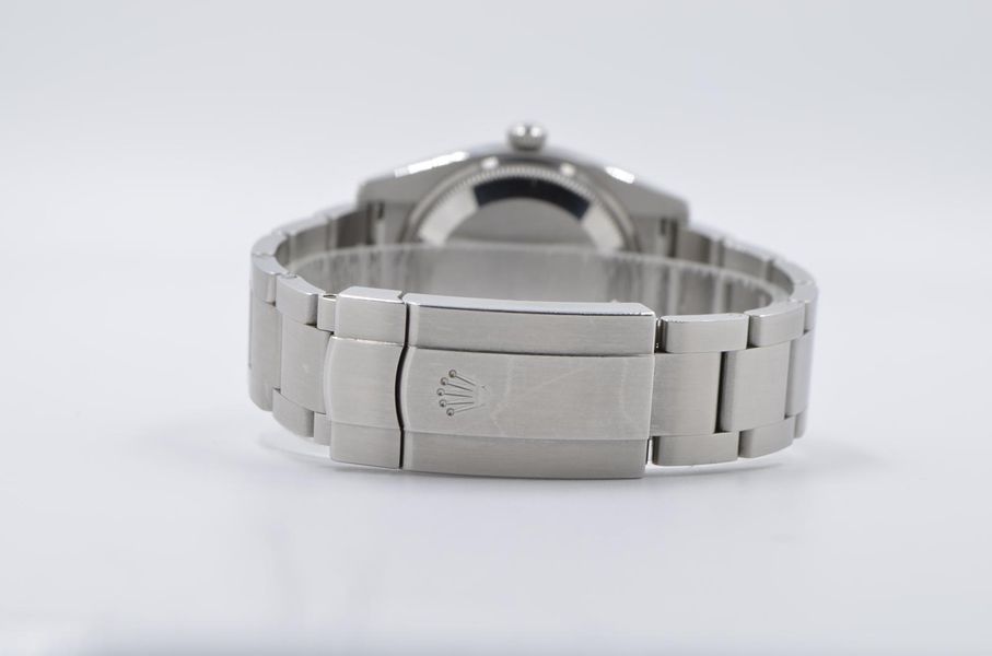 Rolex Oyster Perpetual 114200